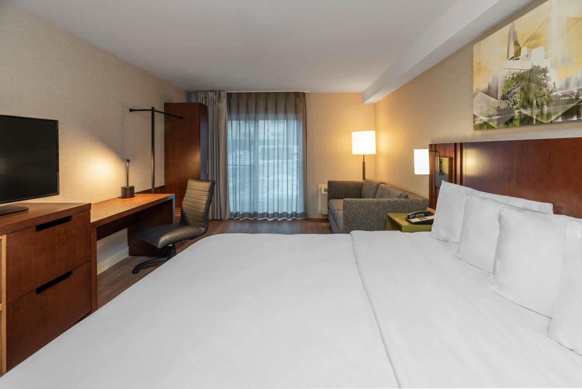 Comfort Inn Sudbury Bagian luar foto