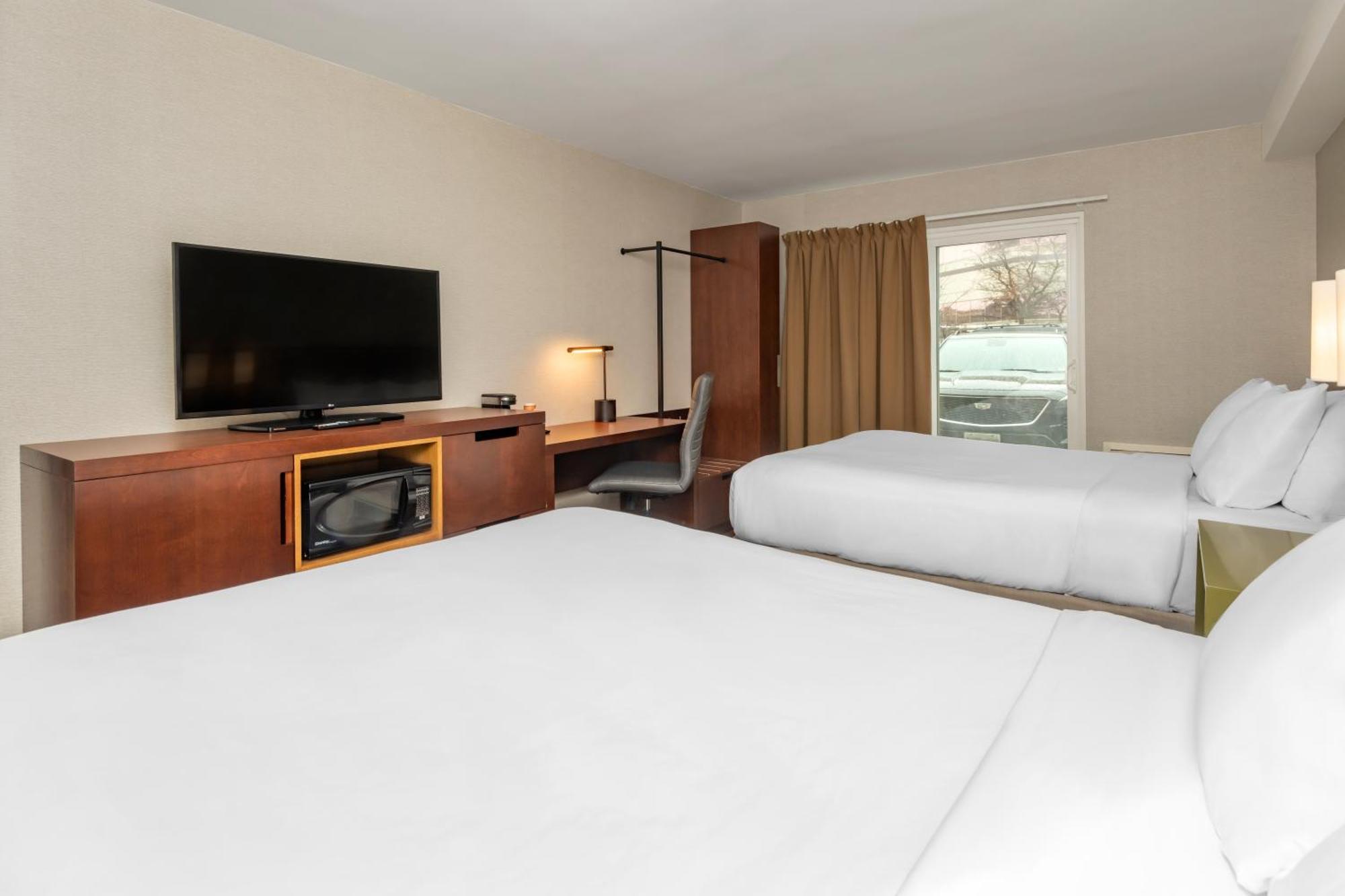 Comfort Inn Sudbury Bagian luar foto