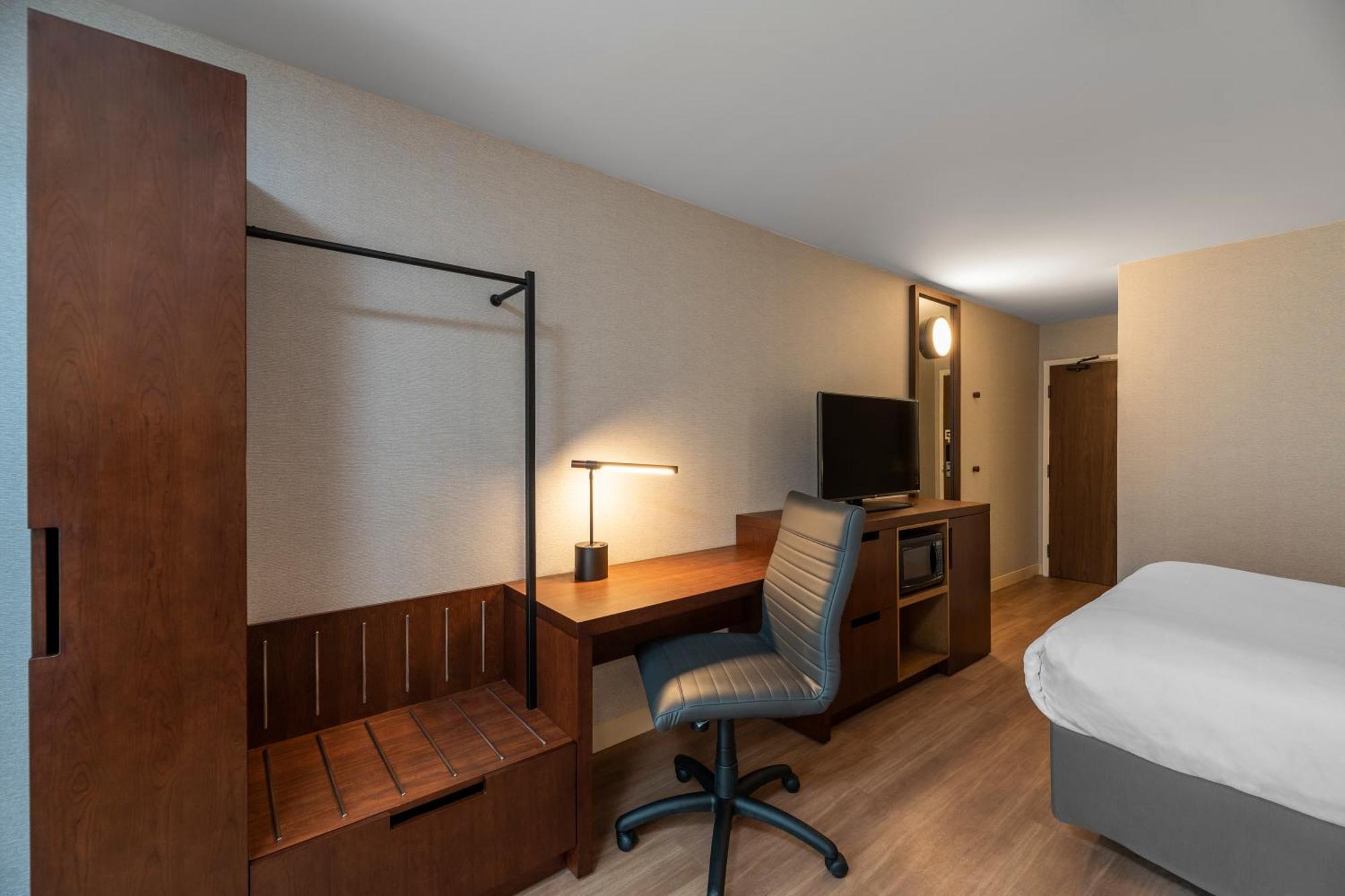 Comfort Inn Sudbury Bagian luar foto